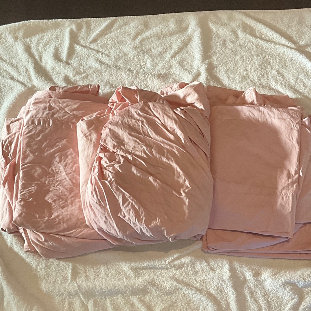 Four Seasons Full size Elegant Blush Bedding Sheets